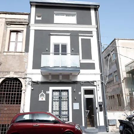 Seven7 * Κατάνια
