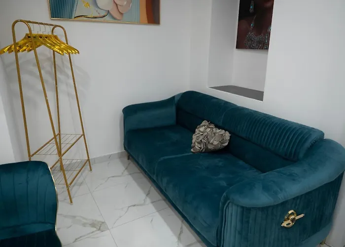 Seven7 Oda ve Kahvaltı Katanya