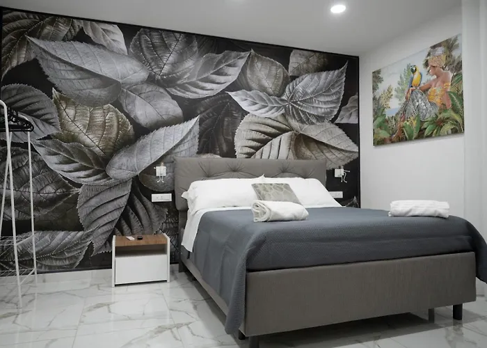 Oda ve Kahvaltı Seven7 Katanya