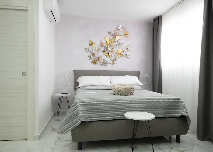 Oda ve Kahvaltı Seven7 Katanya